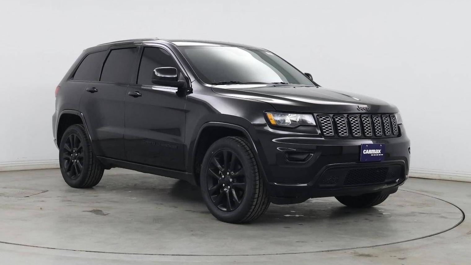 JEEP GRAND CHEROKEE 2019 1C4RJEAG9KC548402 image